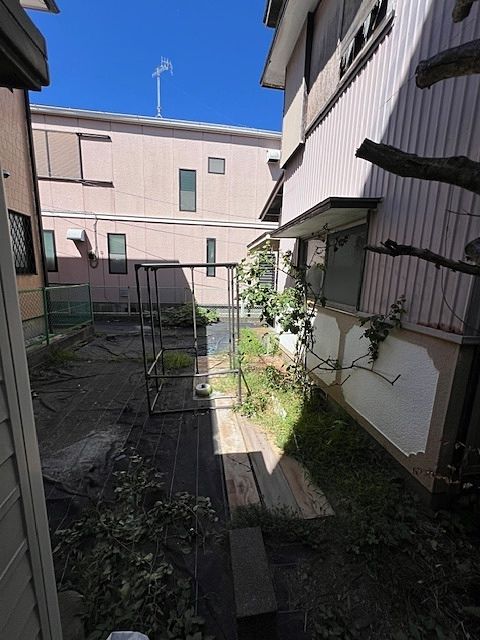 敷地内 神奈川県平塚市東真土4丁目 売地 敷地内
