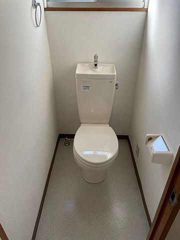 第５末広コーポ　１０６号室　トイレ